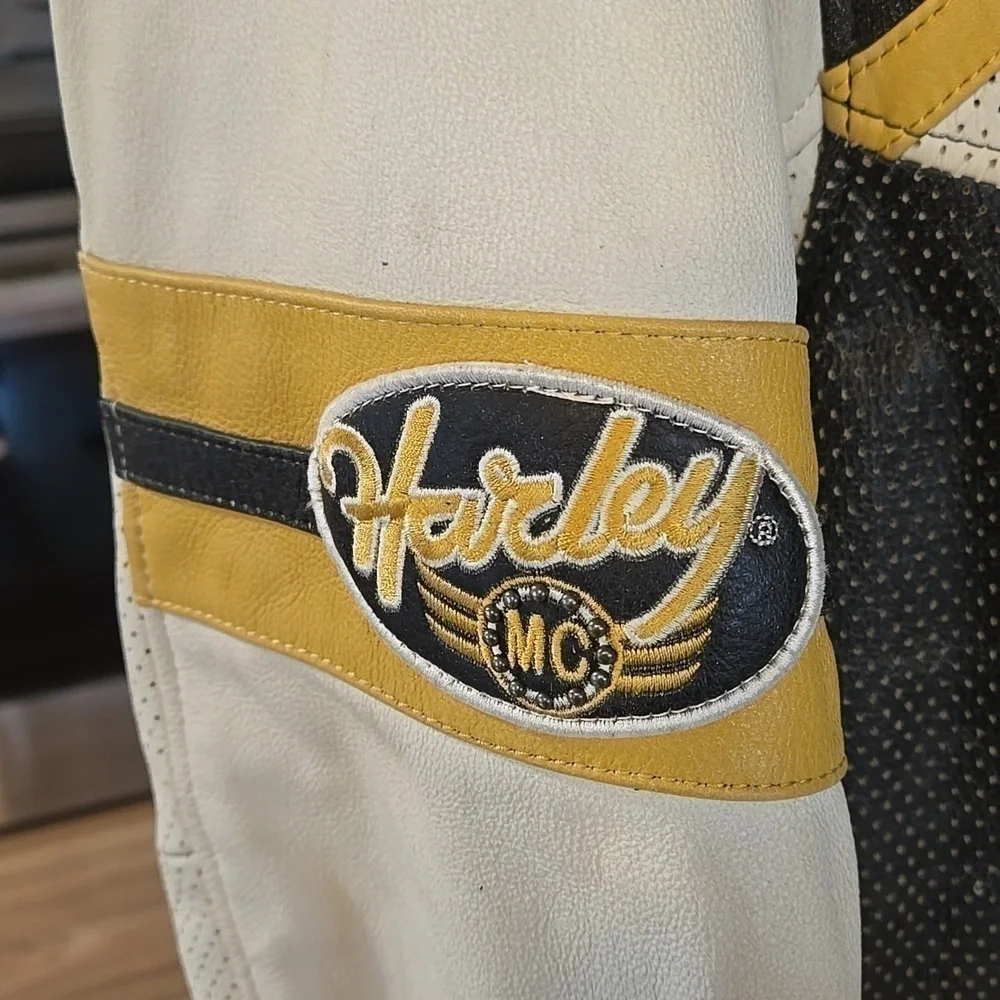 Harley-Davidson Leather Jacket Size 1W Unique Distressed Black Yellow Ivory - Picture 6 of 15